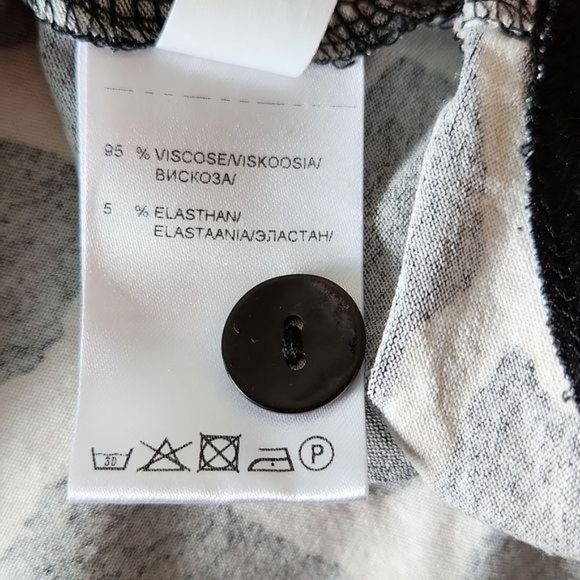 Toni?T giraffe print tunic top - Picture 9 of 9